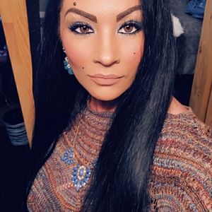 Meet your Posher Lucky Rose!!!